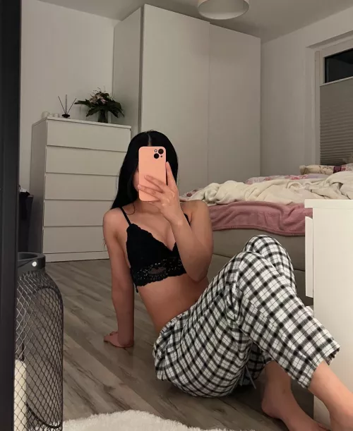 Hope ur weekend goes well ~ but it would be better in bed 🤭 by Sad_Bat6485