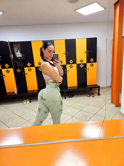 I be your personal trainer and you help me with cardio :) [f] by FluidClothes7399