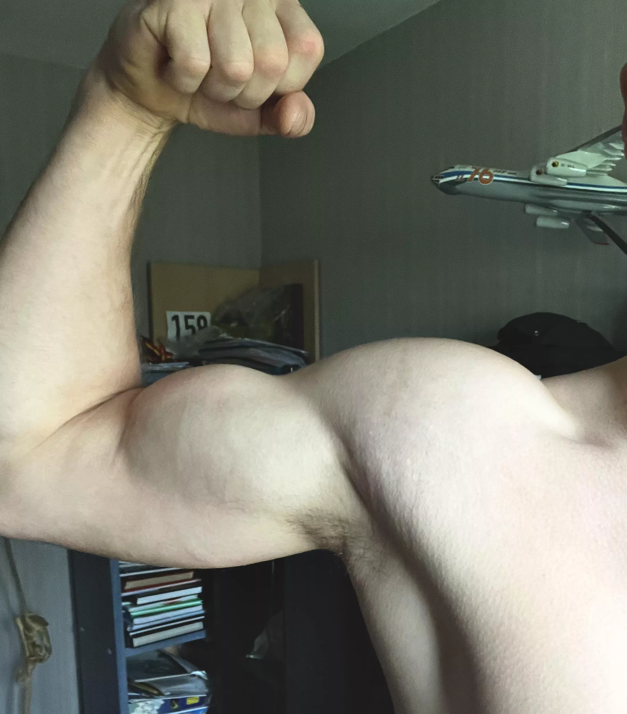 I bet you want to give my pits a good sniff, Don't you? posted by AlphaDaddy_BCP