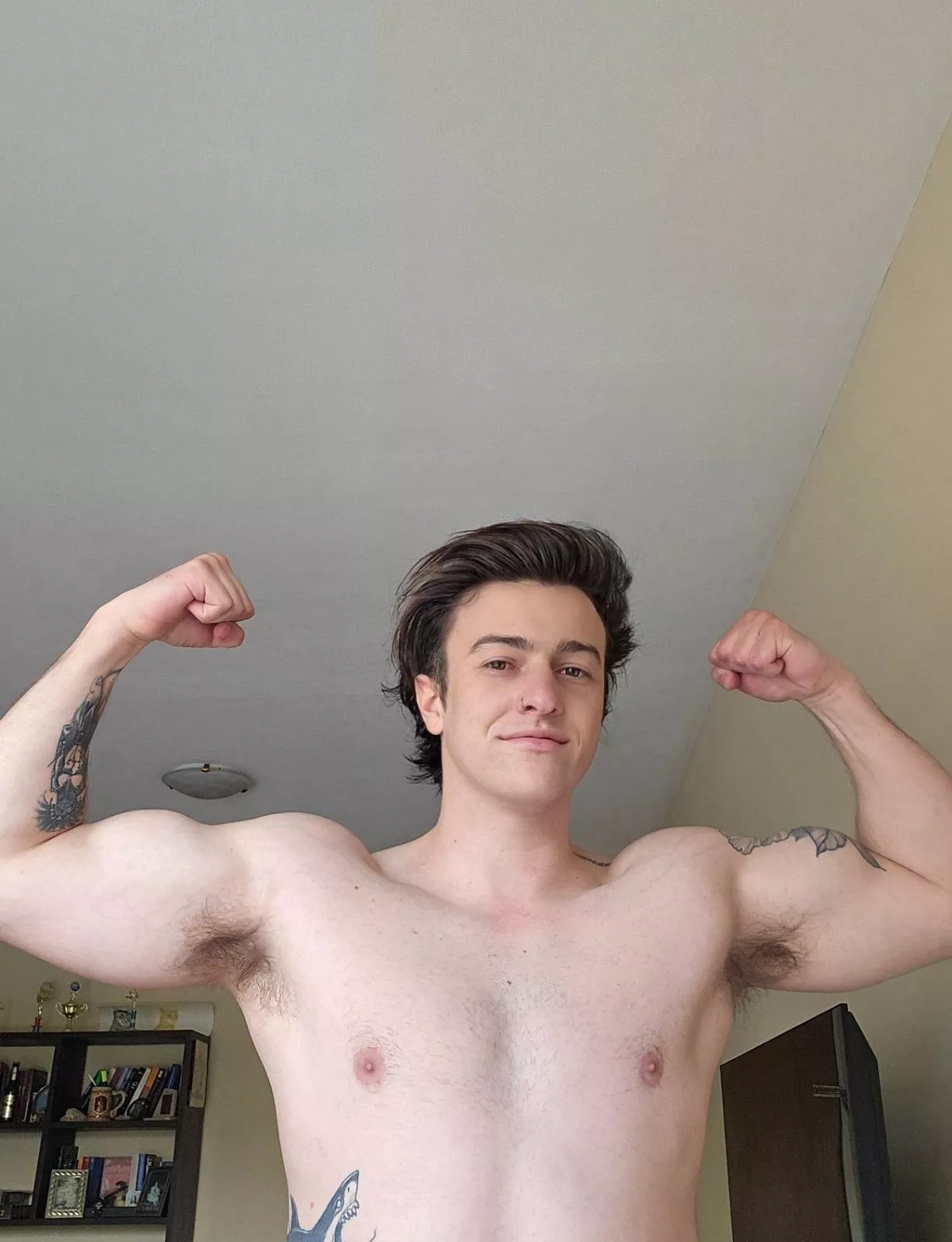 I don't feel ashamed for not shaving my pits posted by asexyspiderman