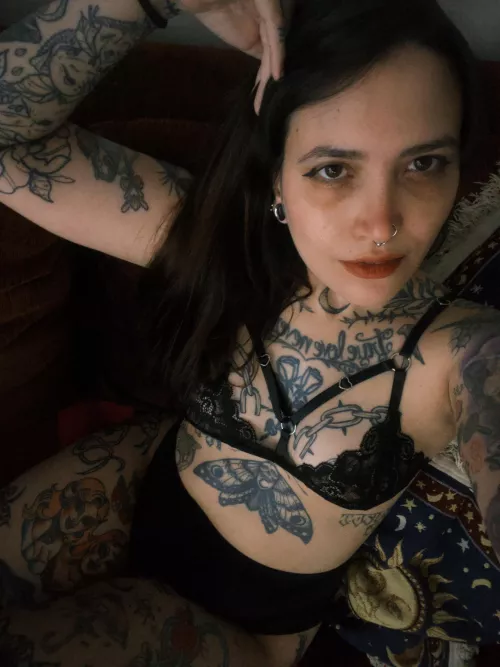 I know you are desperate to explore every inch of my body… by natalencio