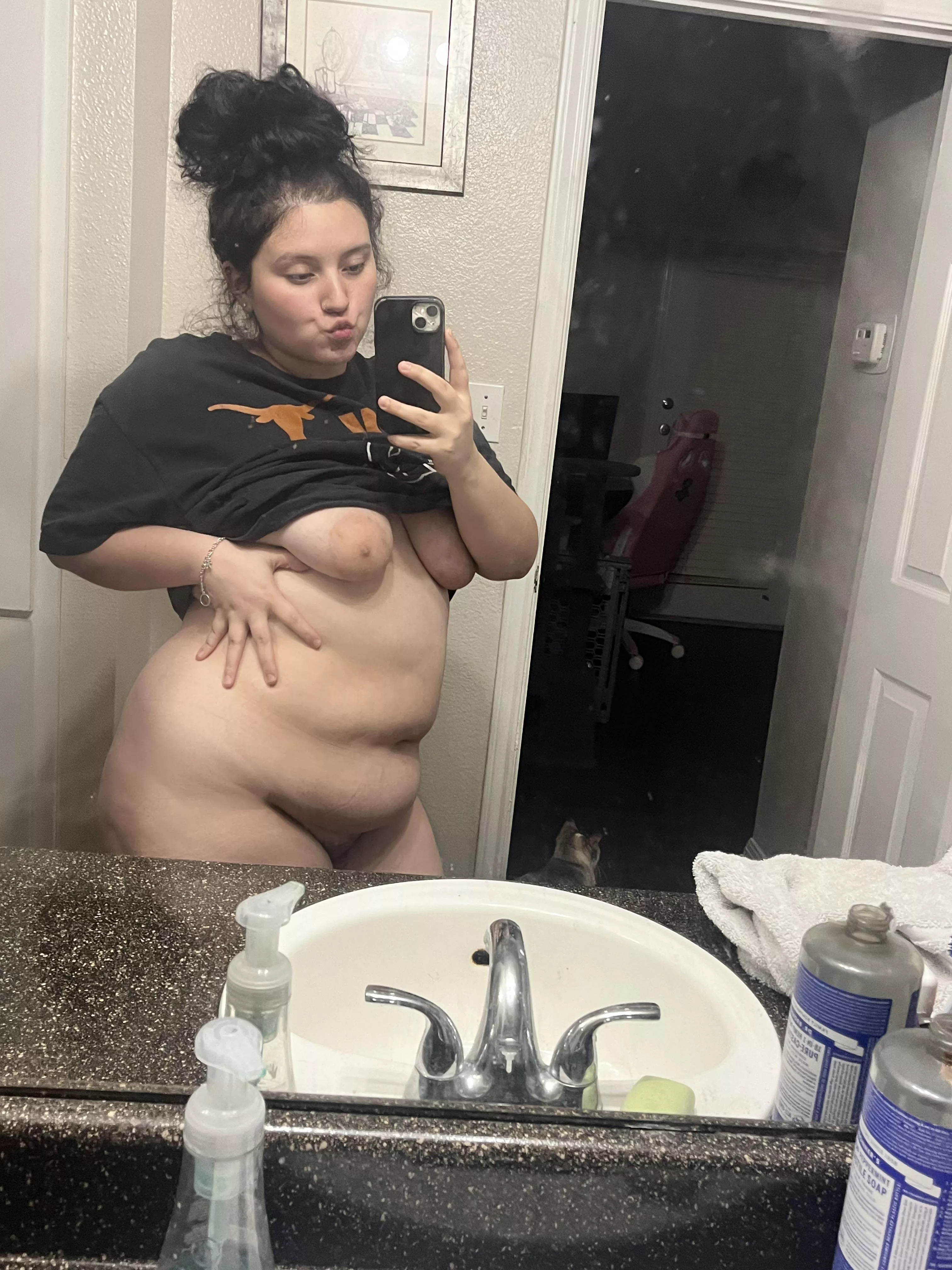 I love my belly posted by AnybodyLost6726