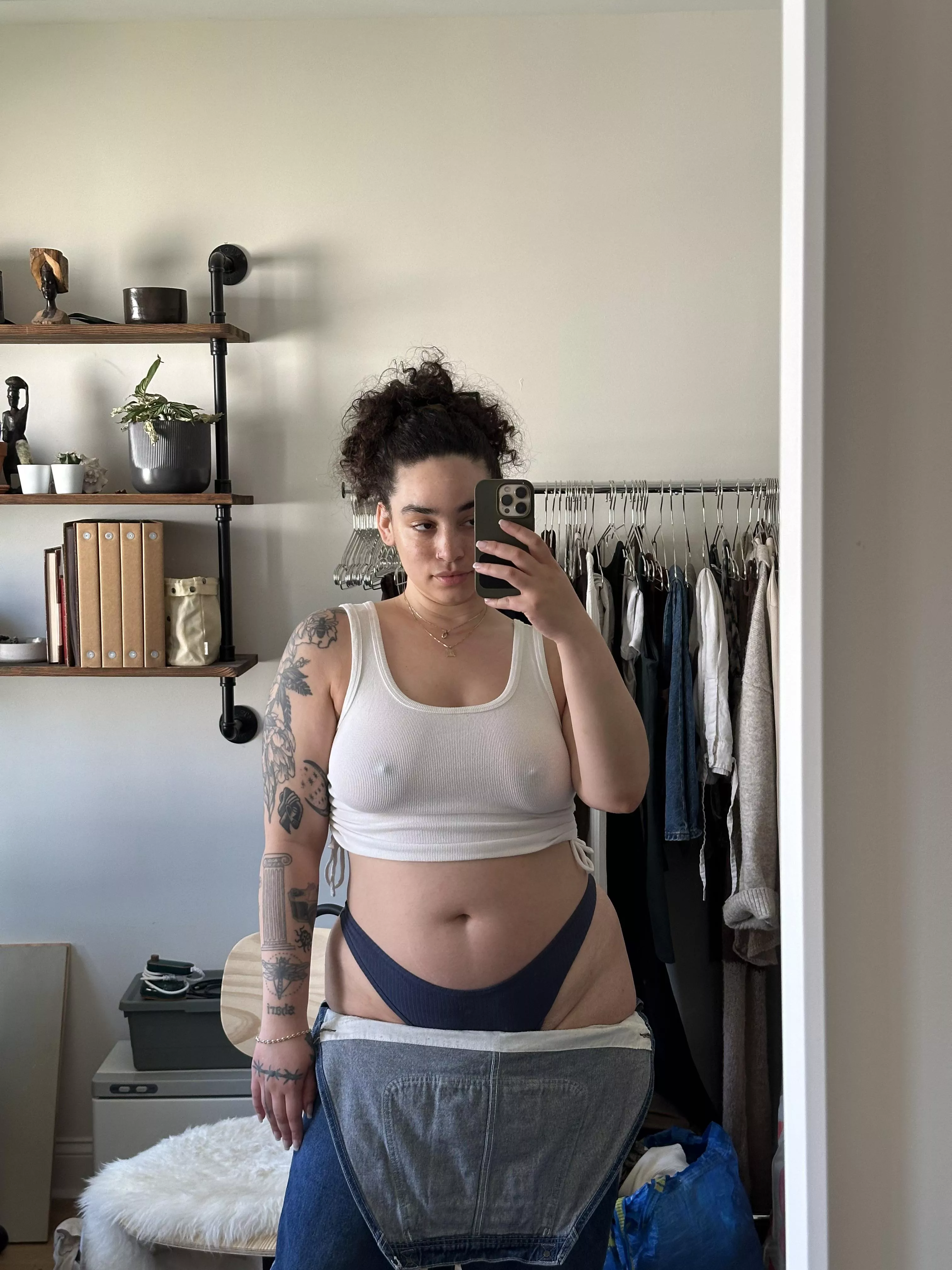 I thought I looked kinda hot getting dressed this morning posted by Due_Suggestion4042