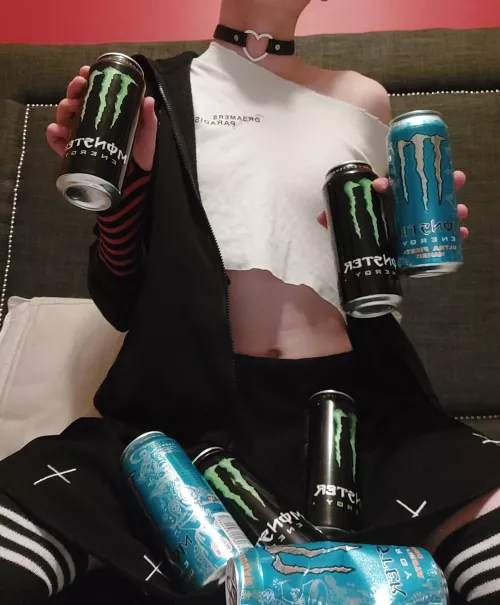 Istg i dont even like monster by Temporary_Excuse_563