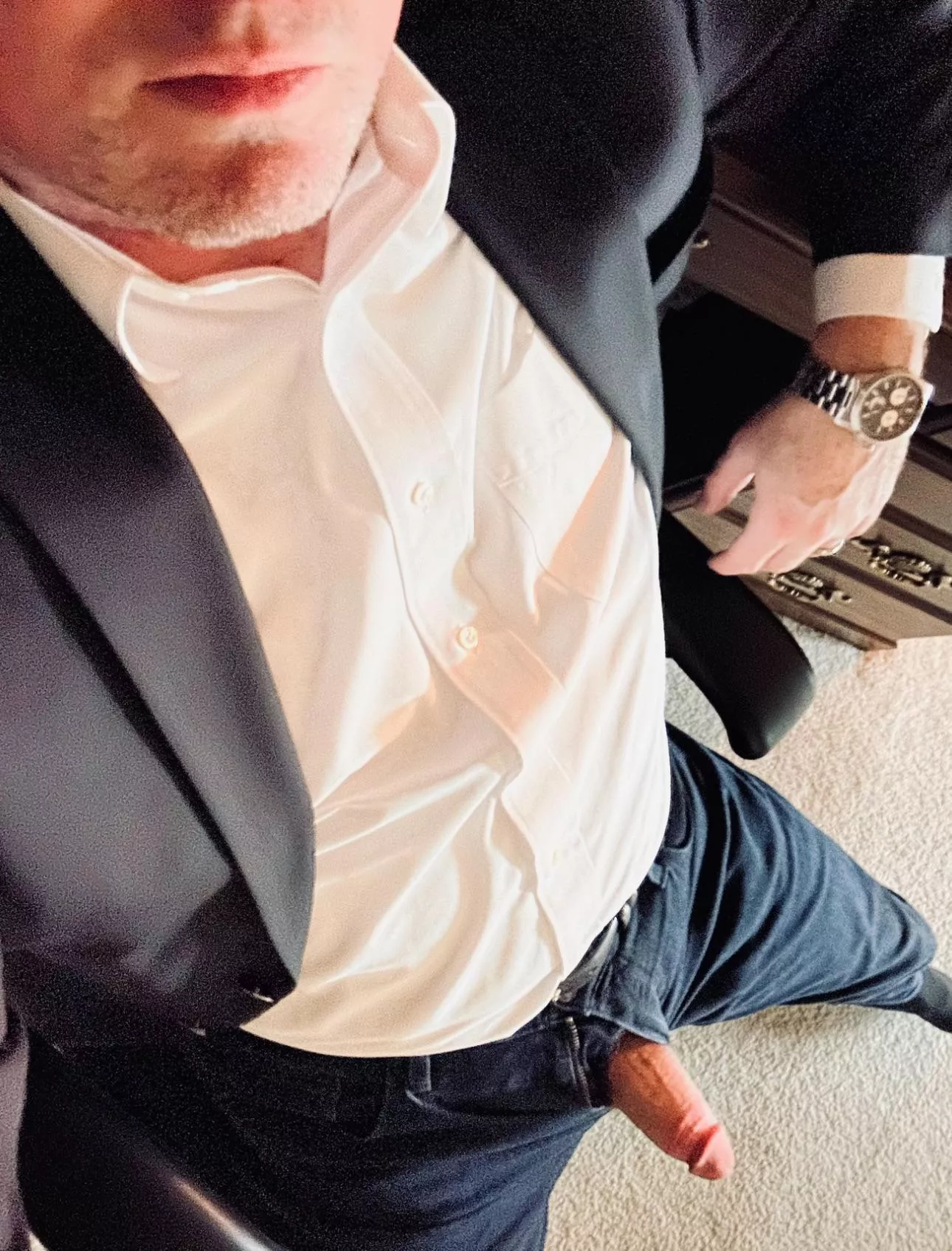 It’s “Come Get Fucked By Daddy At Work” Day [41] posted by AustinBiDude