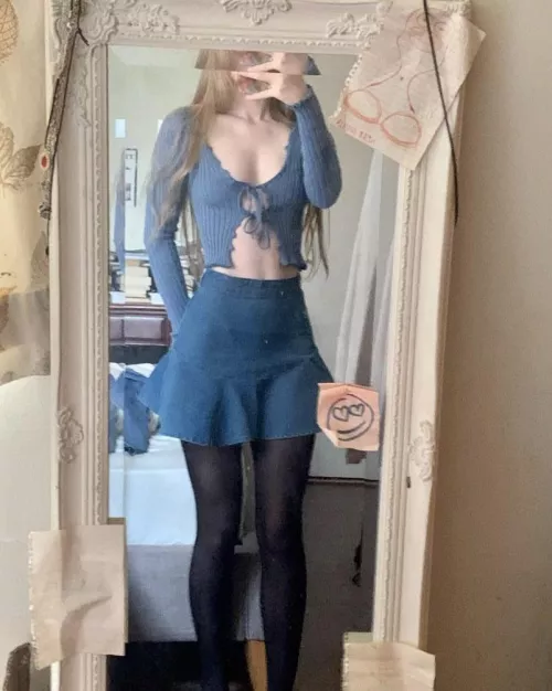 just a peek🙈 by Illustrious_Bed_5811