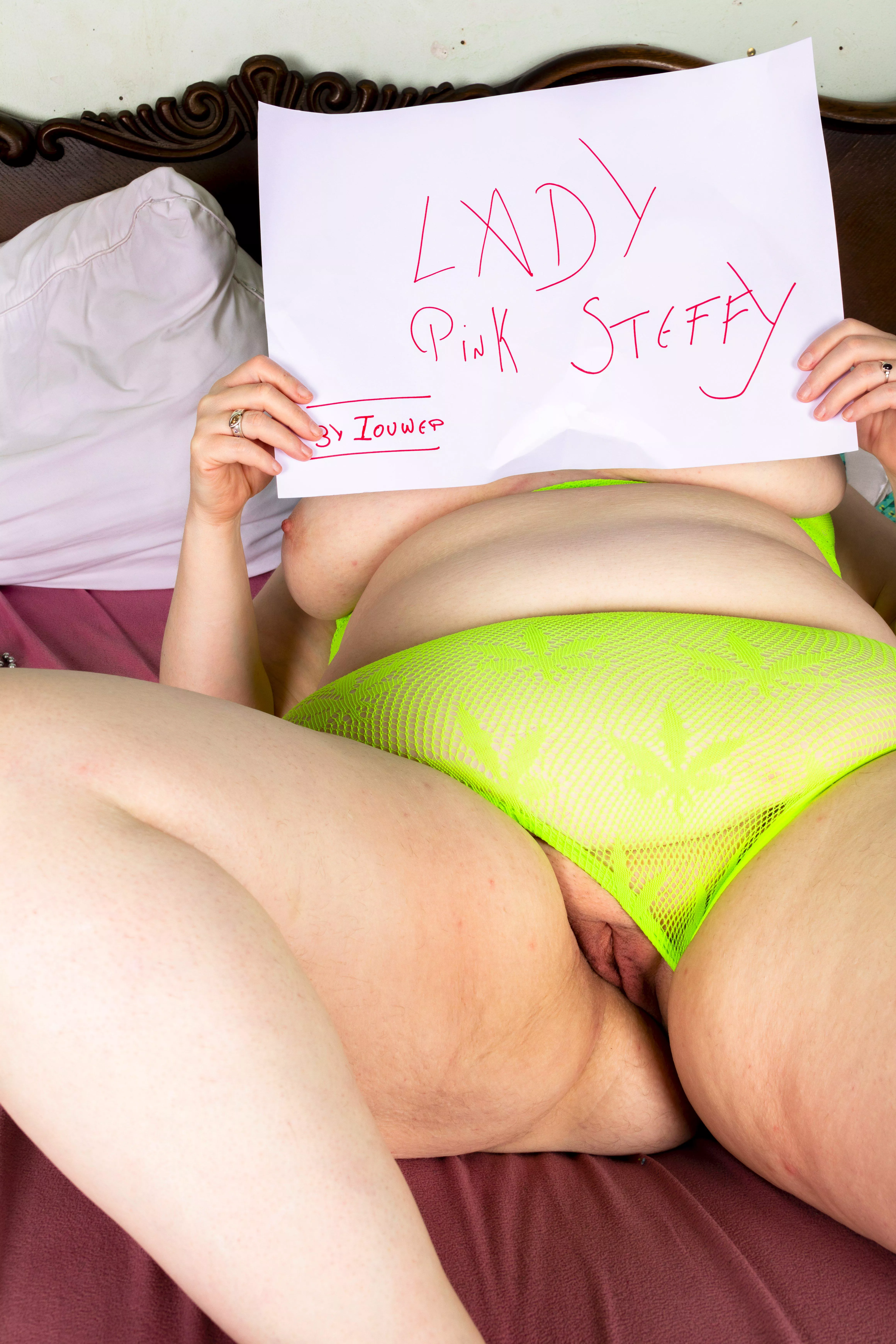 Lady Pink Steffy - Lady W**D posted by Iouwep