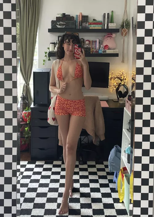 Let’s have some fun in the sun <3 by Miabellerina