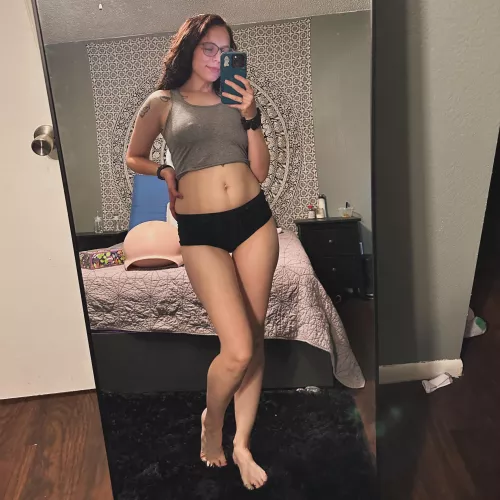 Long legs for such a short girl @smutty_fantasy by smuttyfantasy