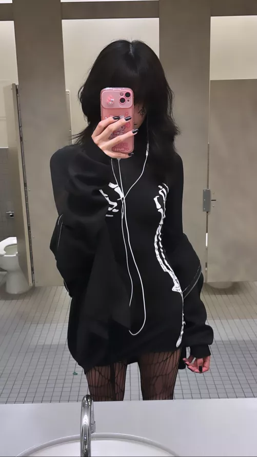 luv this outfit :3  by Bambi_Petals