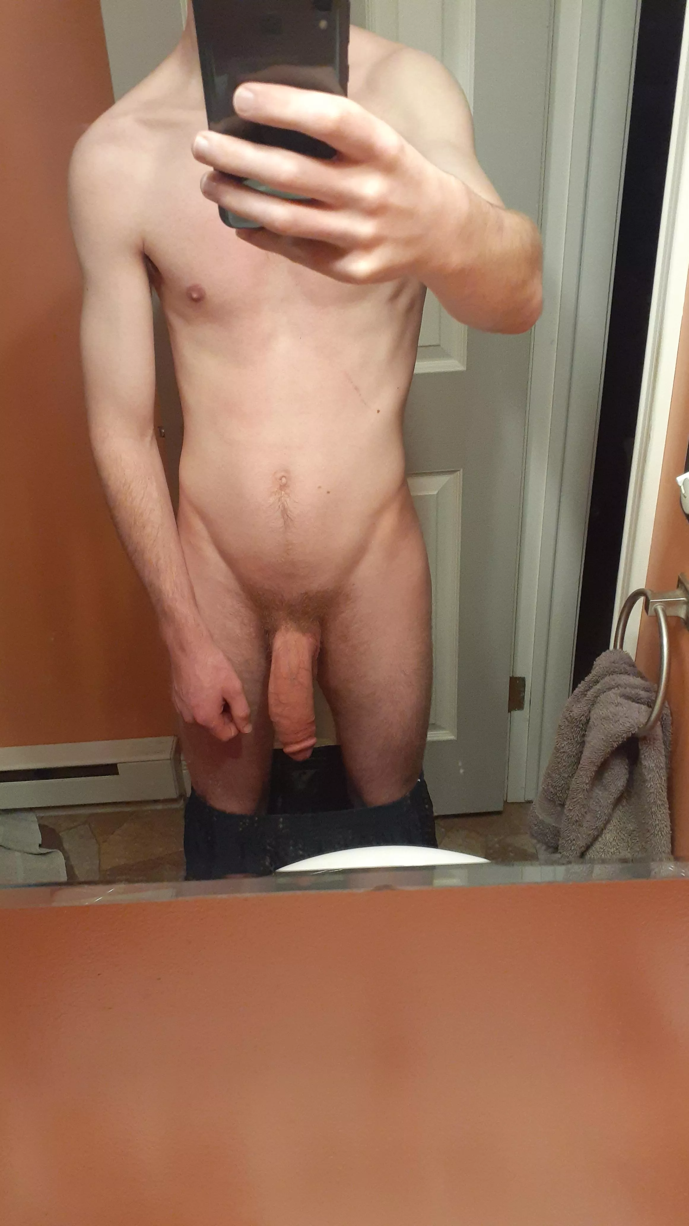 (M)26 virgin  posted by Parking-Newt9380