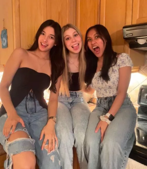 Mommys by RutabagaRoutine6587