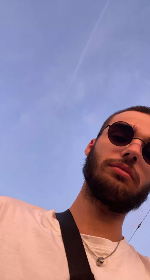 Older man up for a chat? by Salt_Statistician218