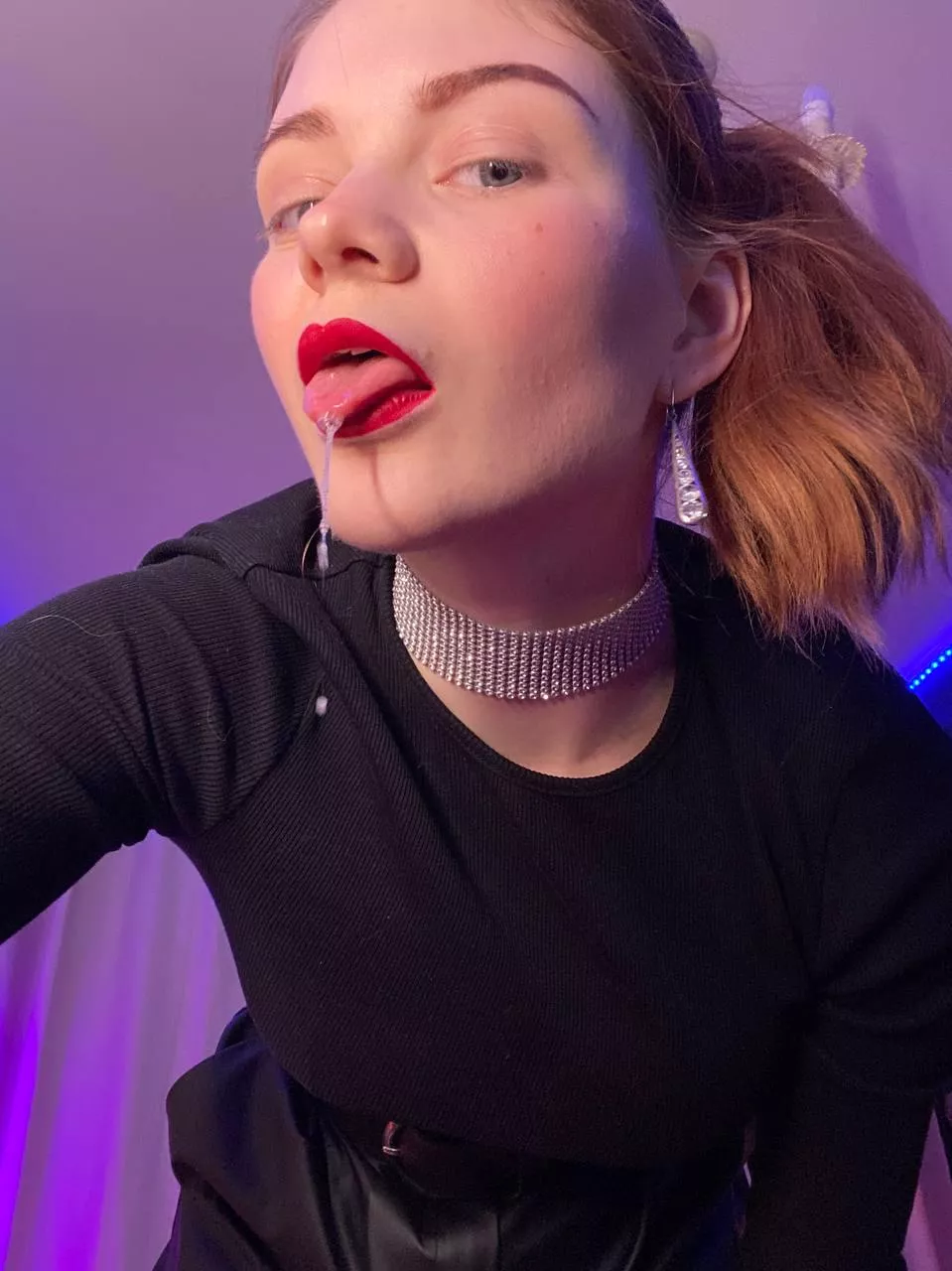 Open your mouth posted by HotnessQueenLove