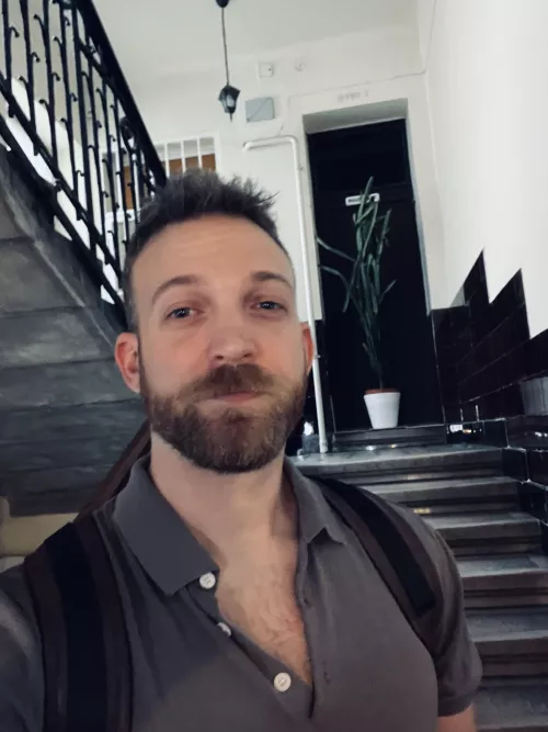 Remember to never use buttons by kinkgame