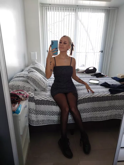 Selling sexting sessions and content 👻 arika2612 / Telegram: @vicemommy by Colobrew