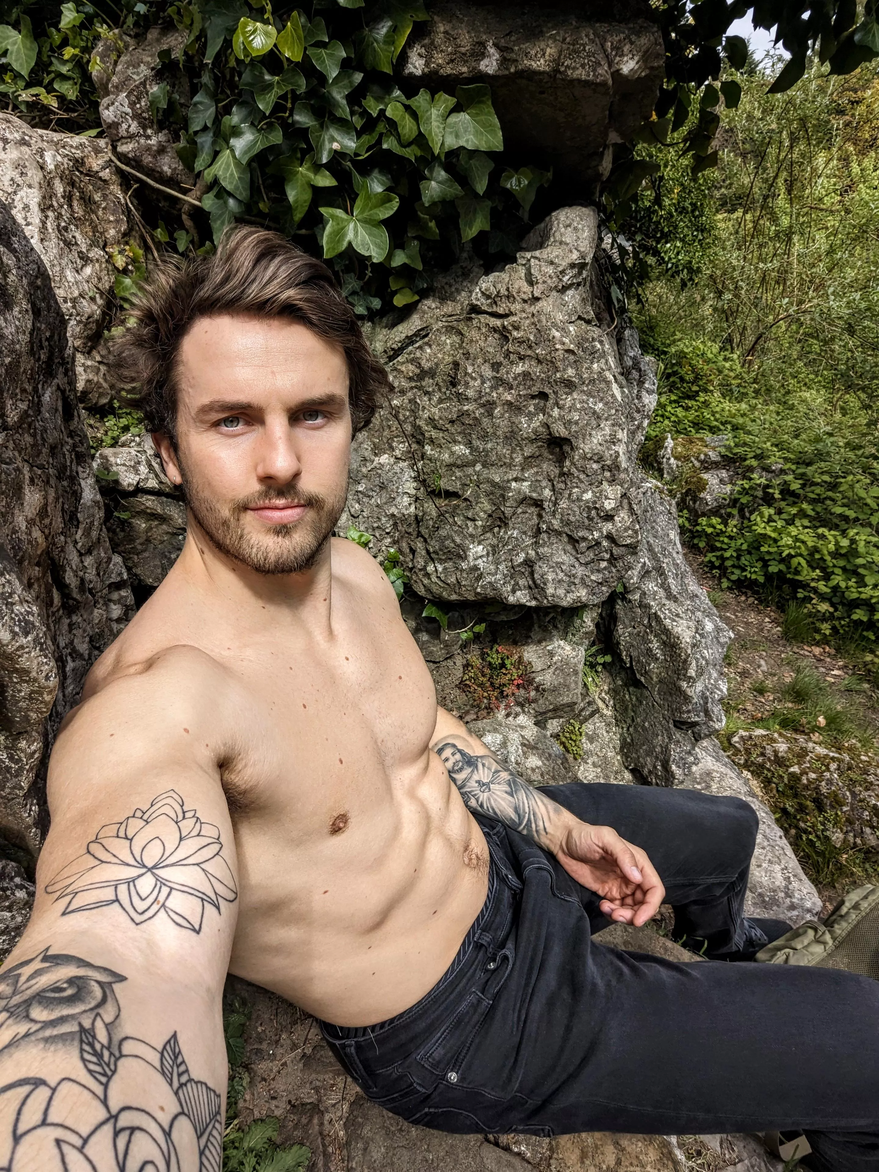 Sun in your eyes 👀 posted by Old-Contribution2960