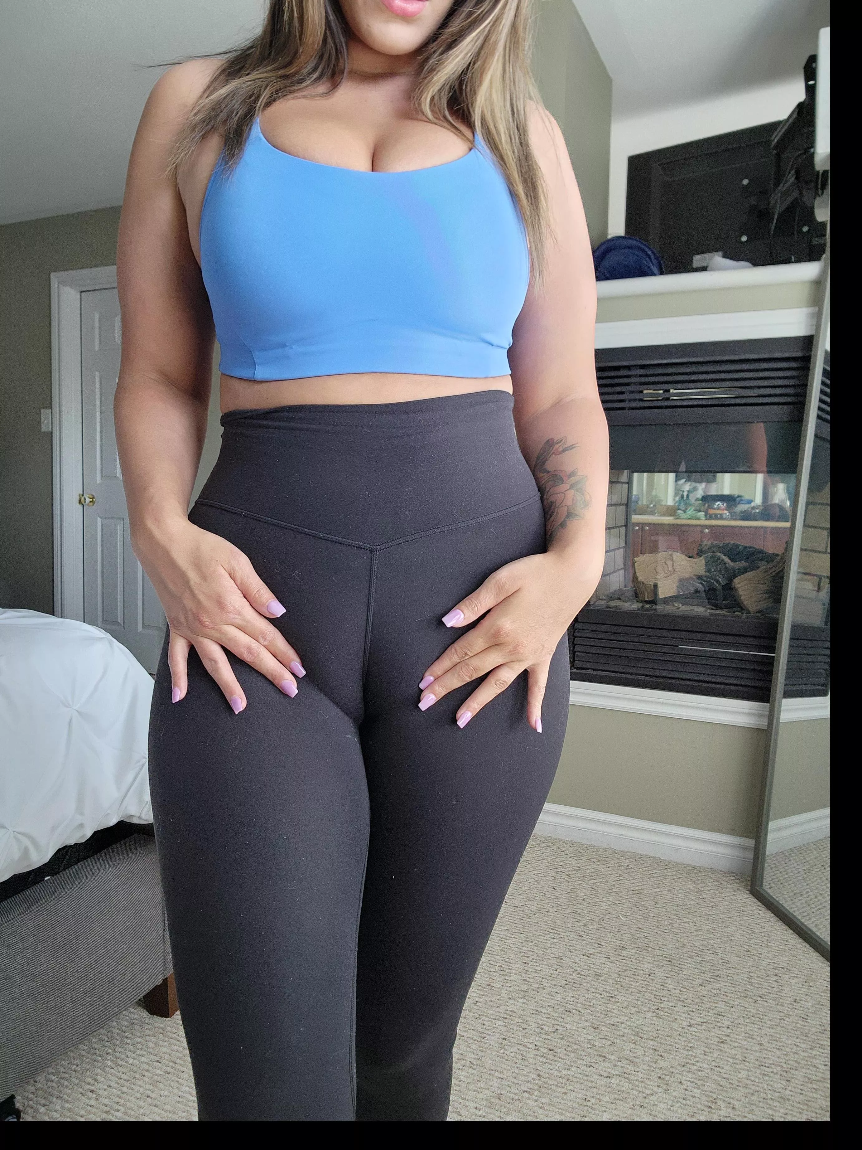 this is why this teacher gets laid by the dads in the neighborhood posted by BigBoobBitch6969