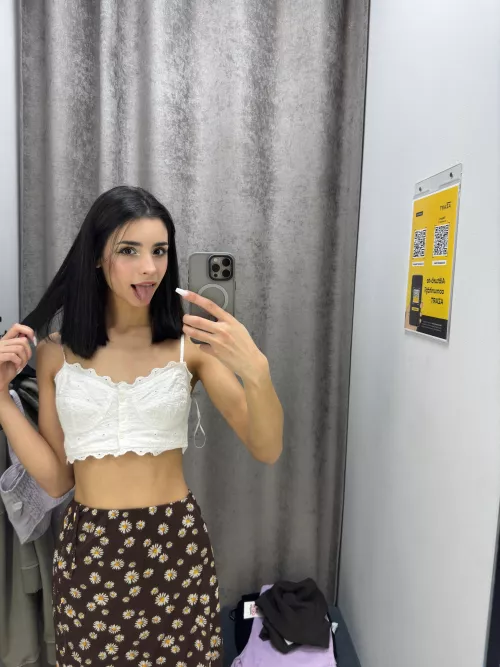 To buy or not to buy by pluckilyriffle