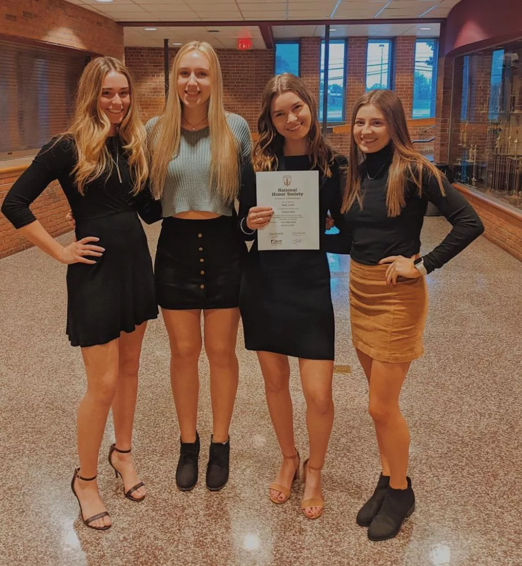 Which one [4] posted by ResponsibleTrainer11