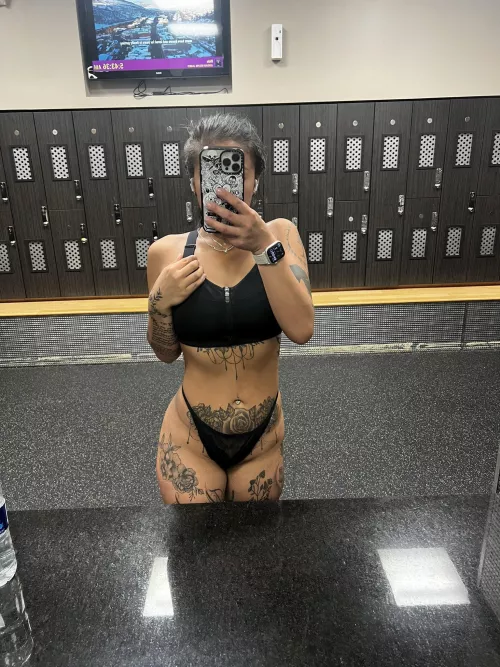 Who wants to fuck me in the locker rooms? 🤭😭 (f) by ms_asianbb