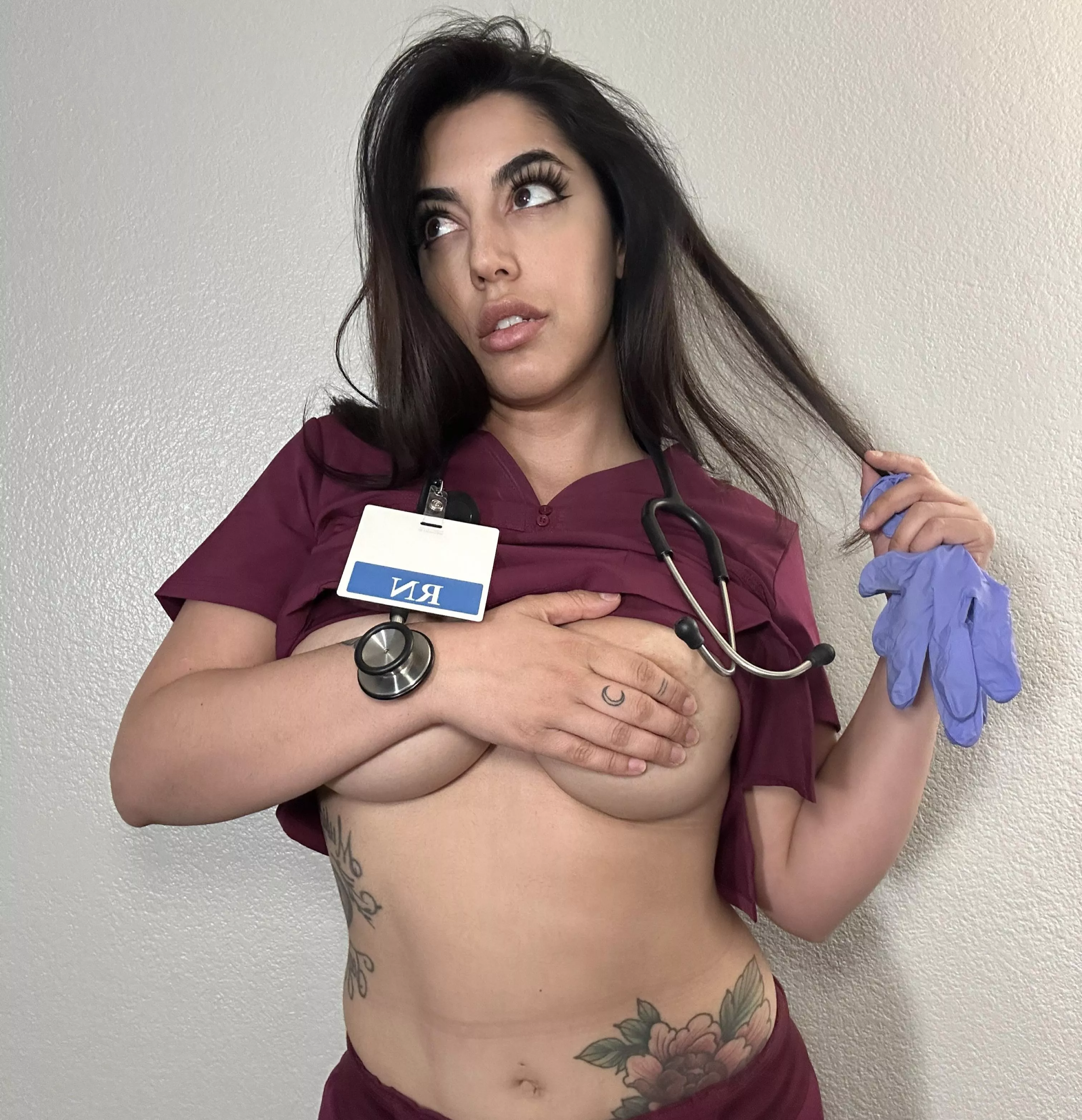Would you fuck me real quick before my shift? posted by nurse_cherxo