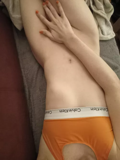 Would you like to wake up next to me? by xXLoveToPleaseXx