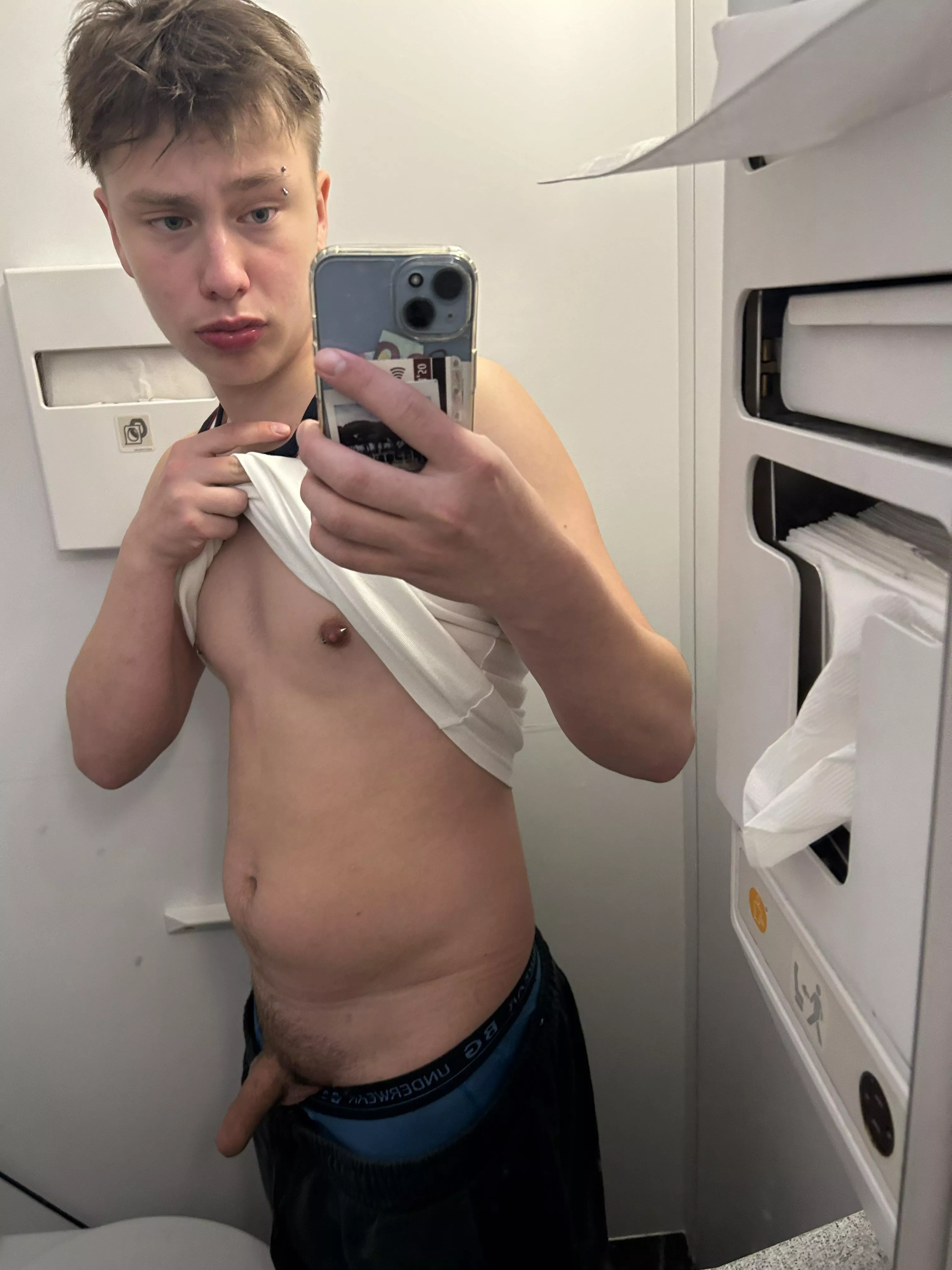 You sit next to me in the airplane and I go to the toilet, would you let me pee in/on you? posted by Favoriteteenboy