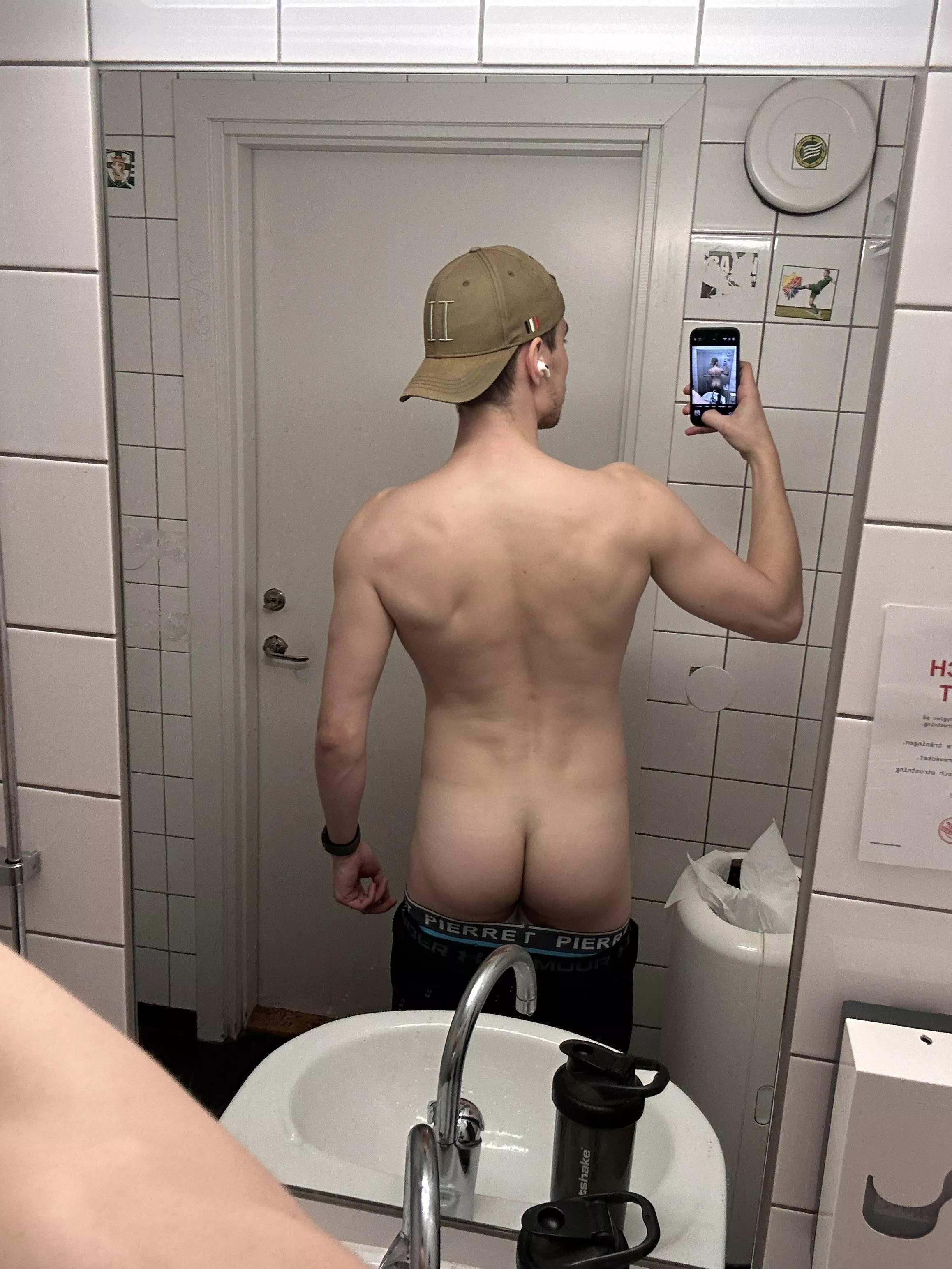 Back day 💪🏼 posted by Prestigious-Young-59