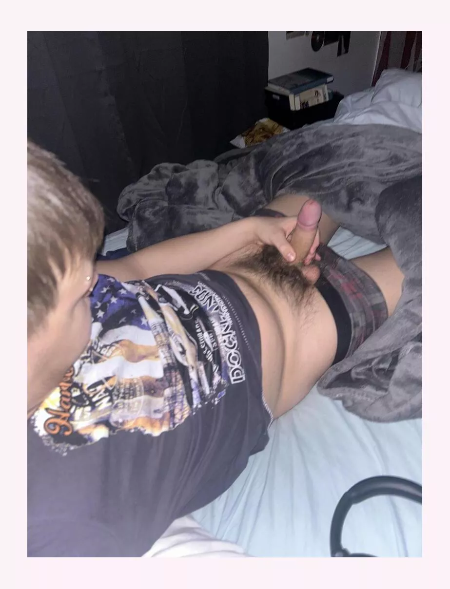 Can I pee on your bovy bro? posted by Easy-Current724