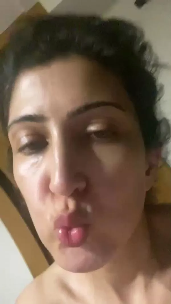 Chikni chameli  by pakitits
