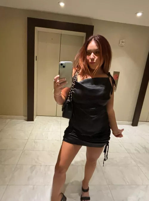 Classy redhead in the house by Ayla_AnneK