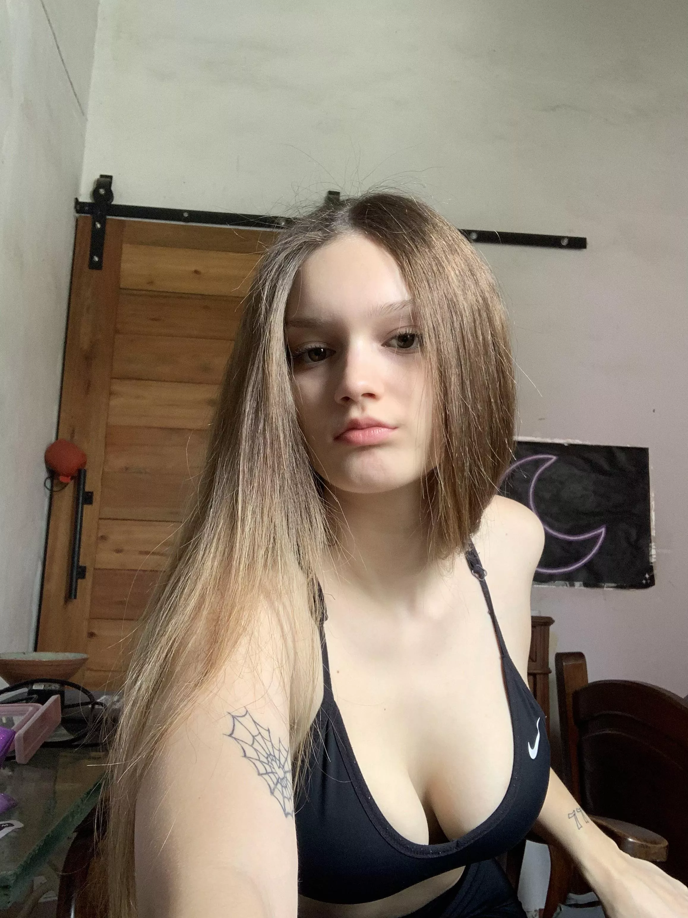 do you like my top? posted by xHuggs