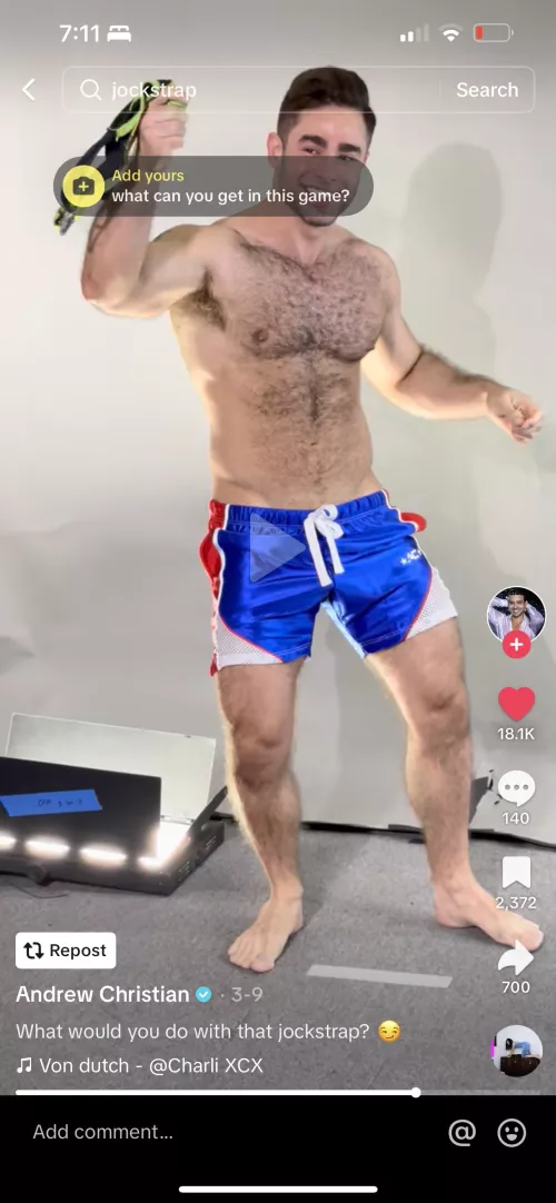 Ever seen a pit as bushy as this? by jfkilwe7