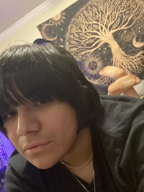 Hello by MsParadiseLost