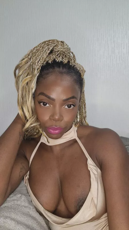 Here for a good time not a long time ;) by mebutmore_