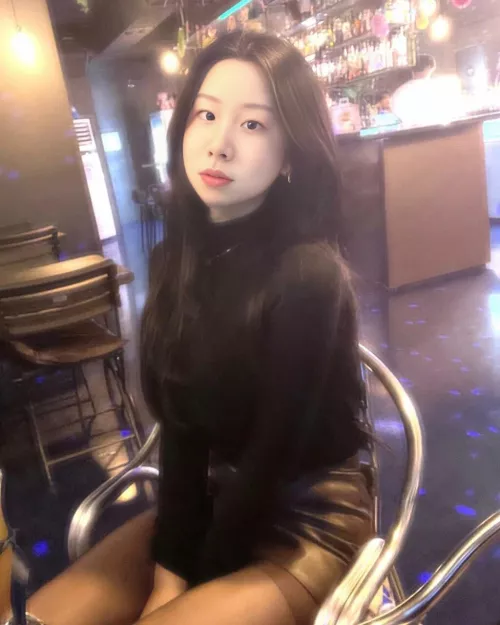 Hey,  should I keep posting?  by Traditional_Fill8582