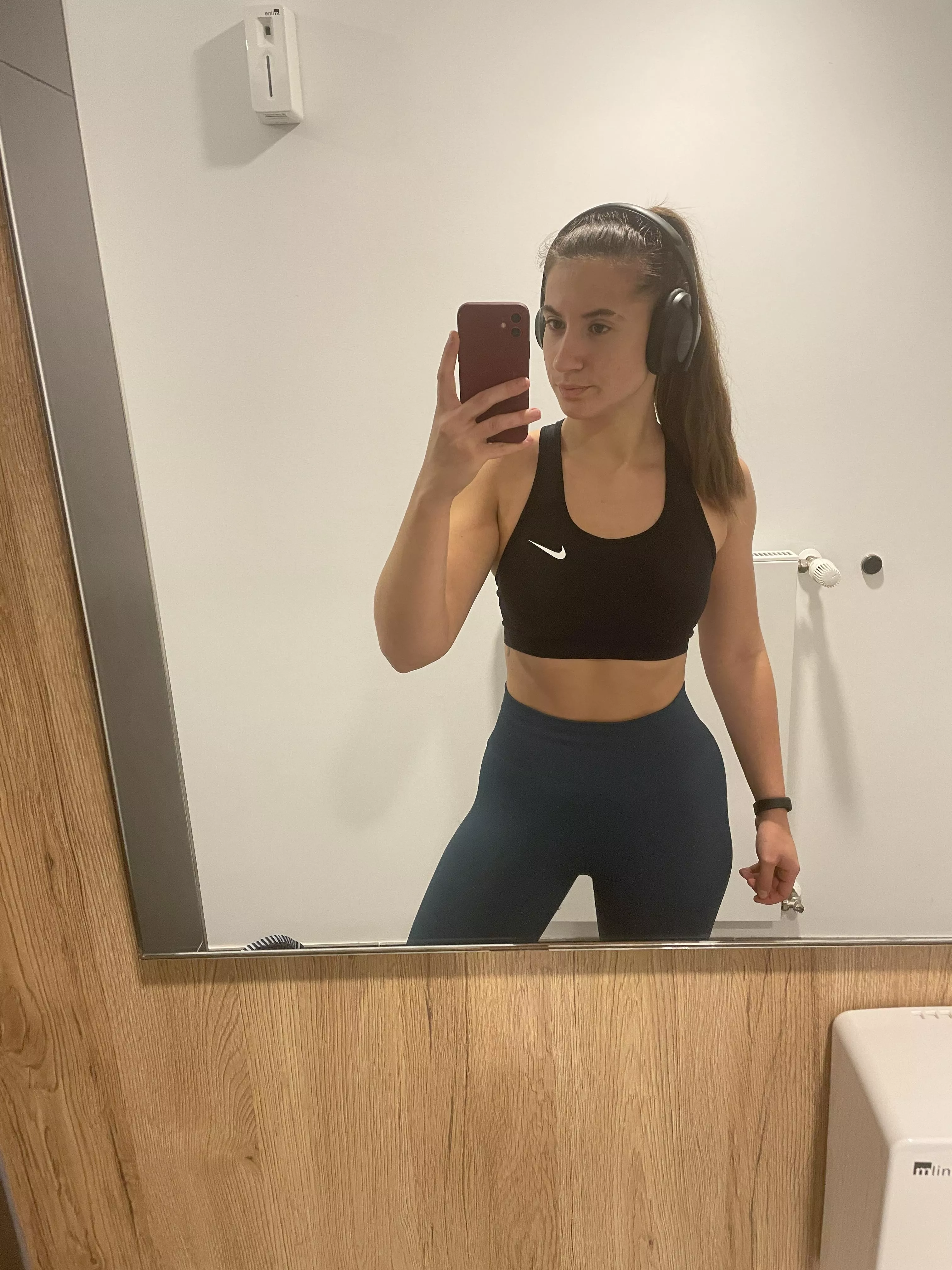 I can see the gains in my thighs posted by alekanidis