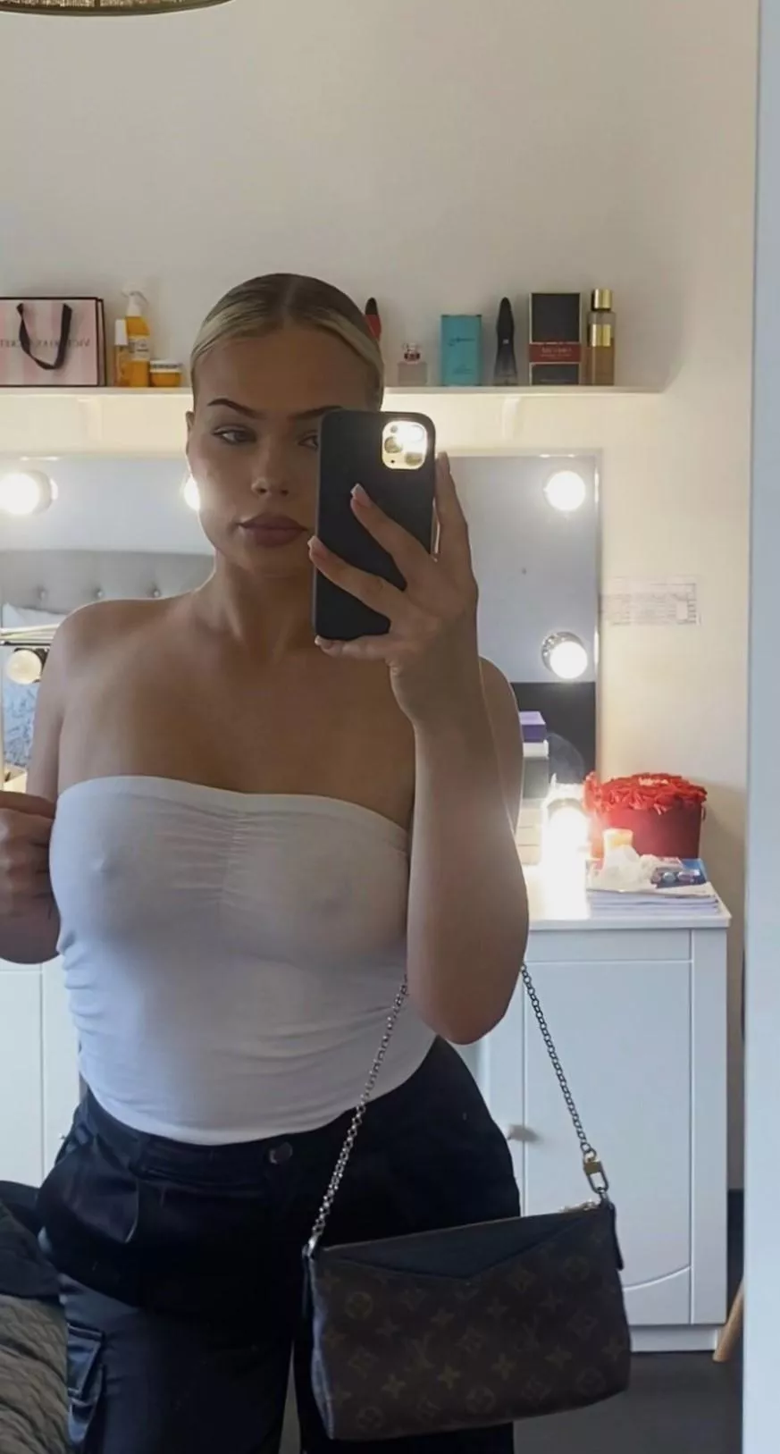 I love going braless in this shirt posted by melicherry