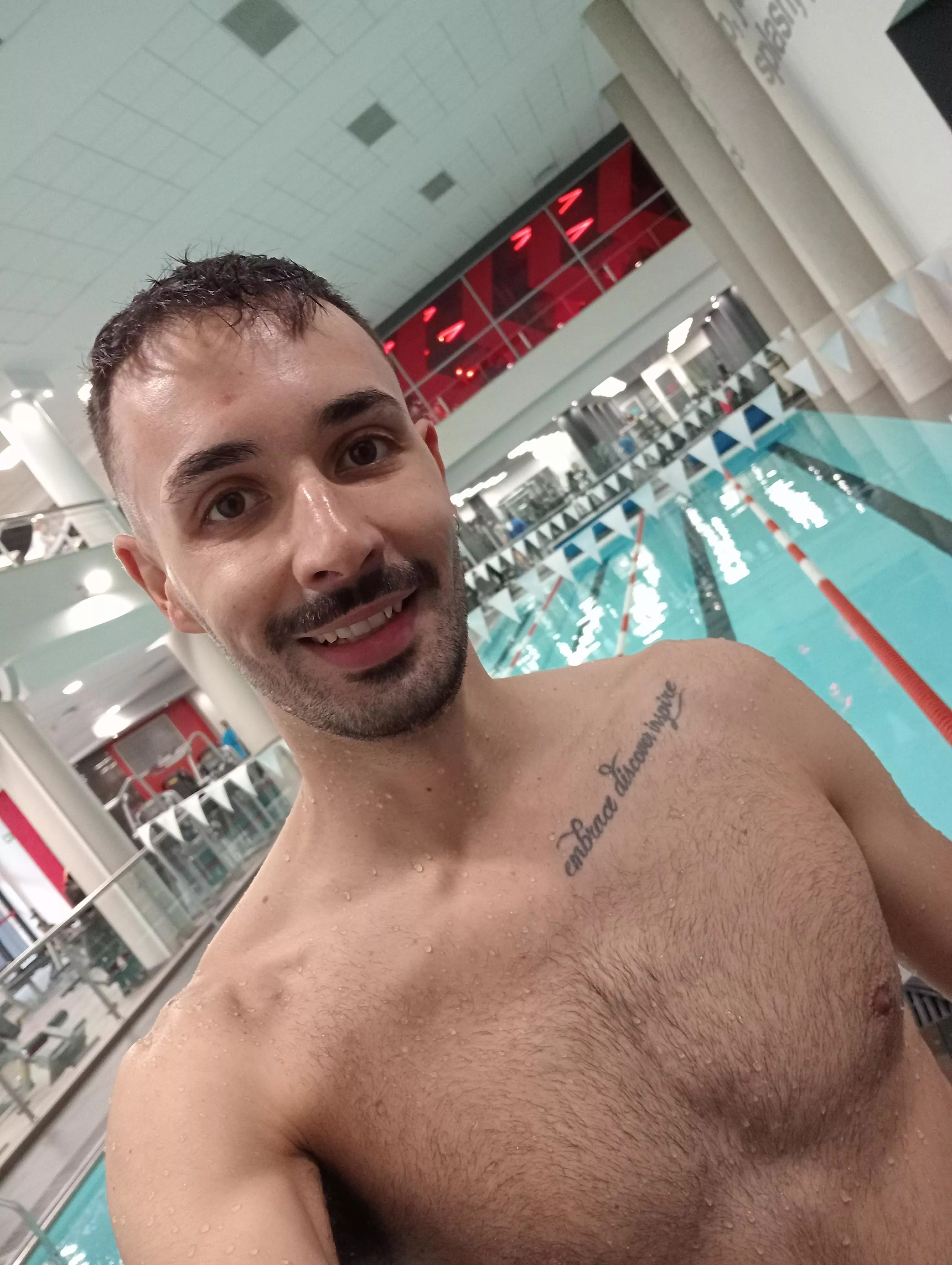 I went for a swim 🏊🏻‍♂️. Do we like the moustache?  posted by janlompot94