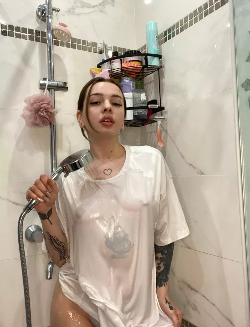 I'm all wet already even my nipples are swollen and become tastier by Shimmering_Girl