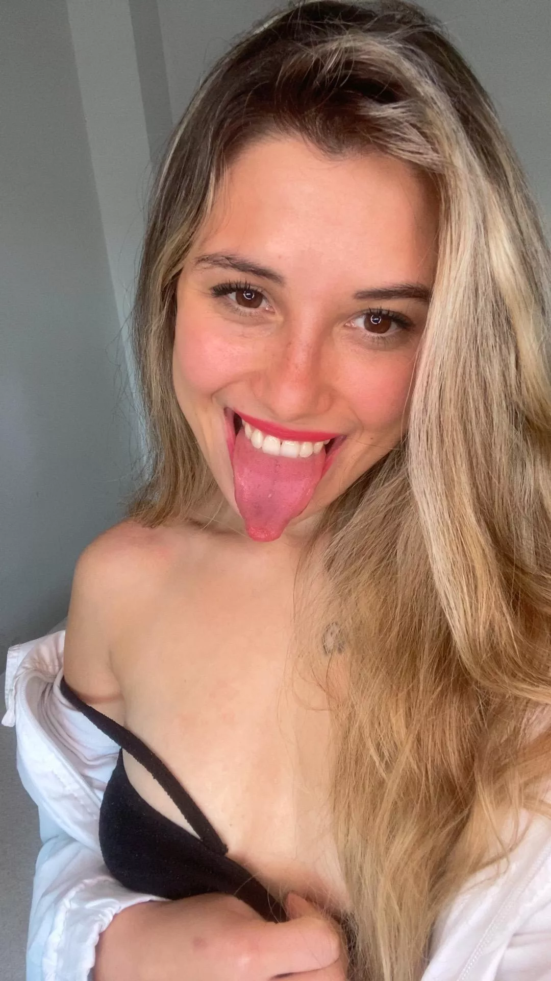 My hair is beautiful posted by AdGroundbreaking8839