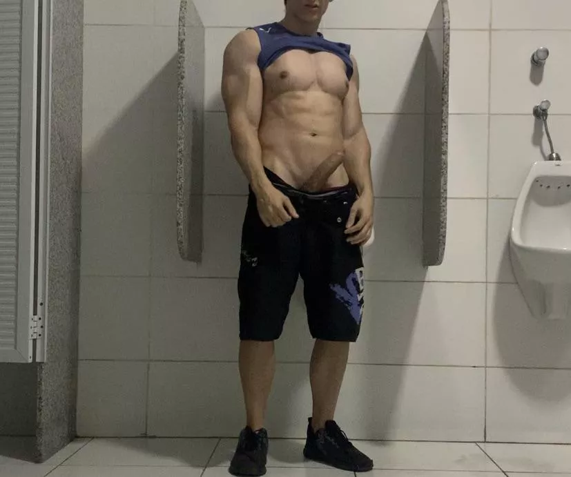 Need to show off my godly body in the gym bathroom posted by BJ__Alexxx