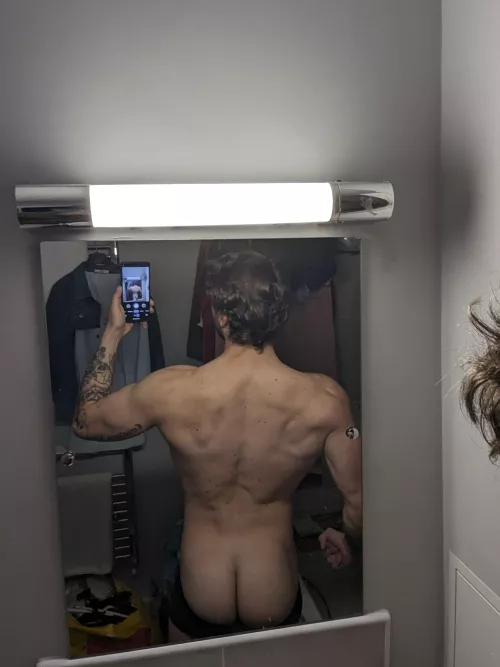 Peachy 🍑?  by Old-Contribution2960