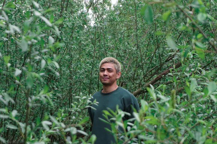 Reconnecting with nature... lol jk by king_leo_ace88