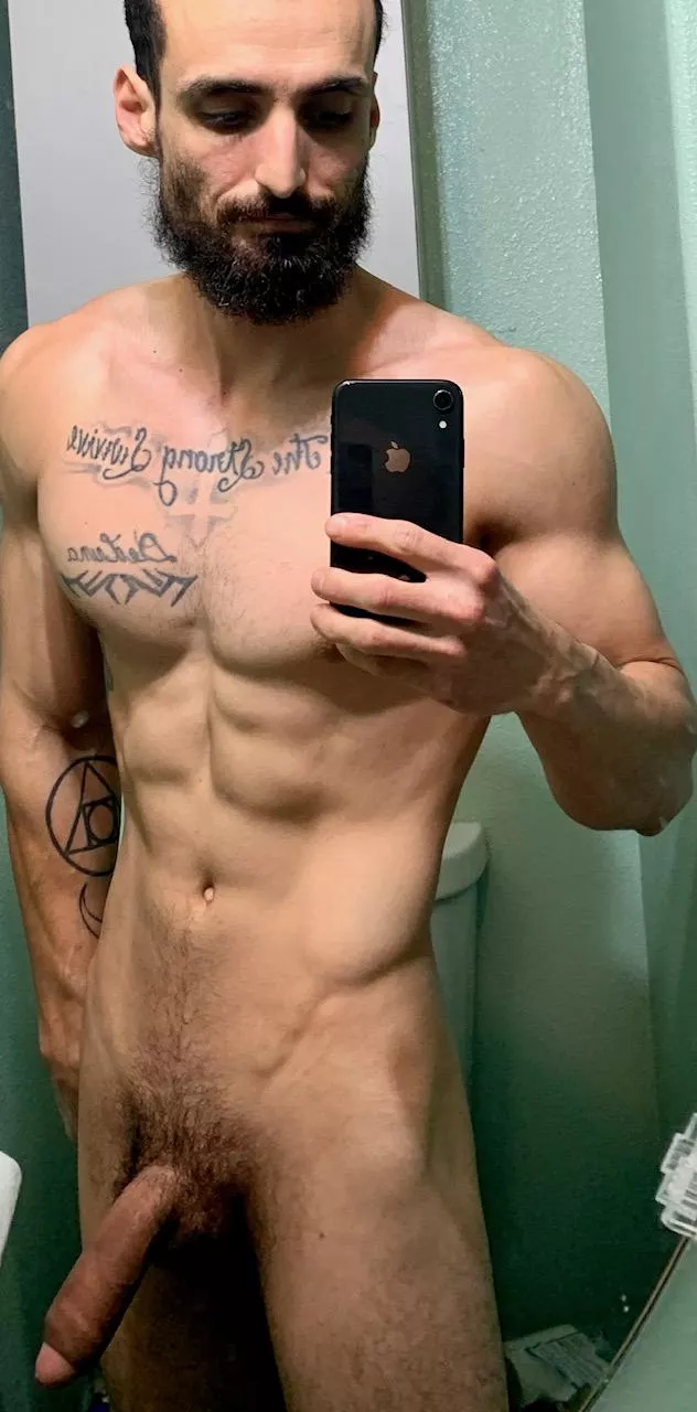 Straight out of bed, happy Saturday wild folks.[m] posted by Additional_Example93