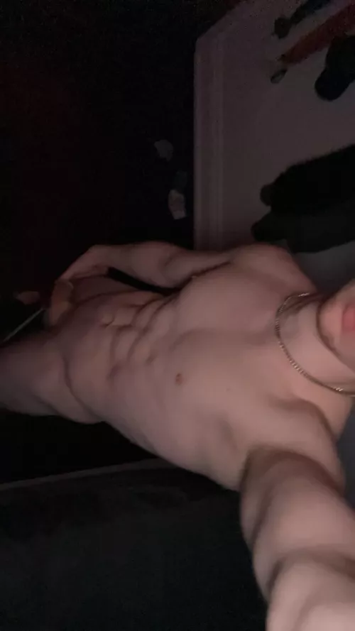 18 femboys fatasses twinks bttms hmu ;) by Yunghungtop8