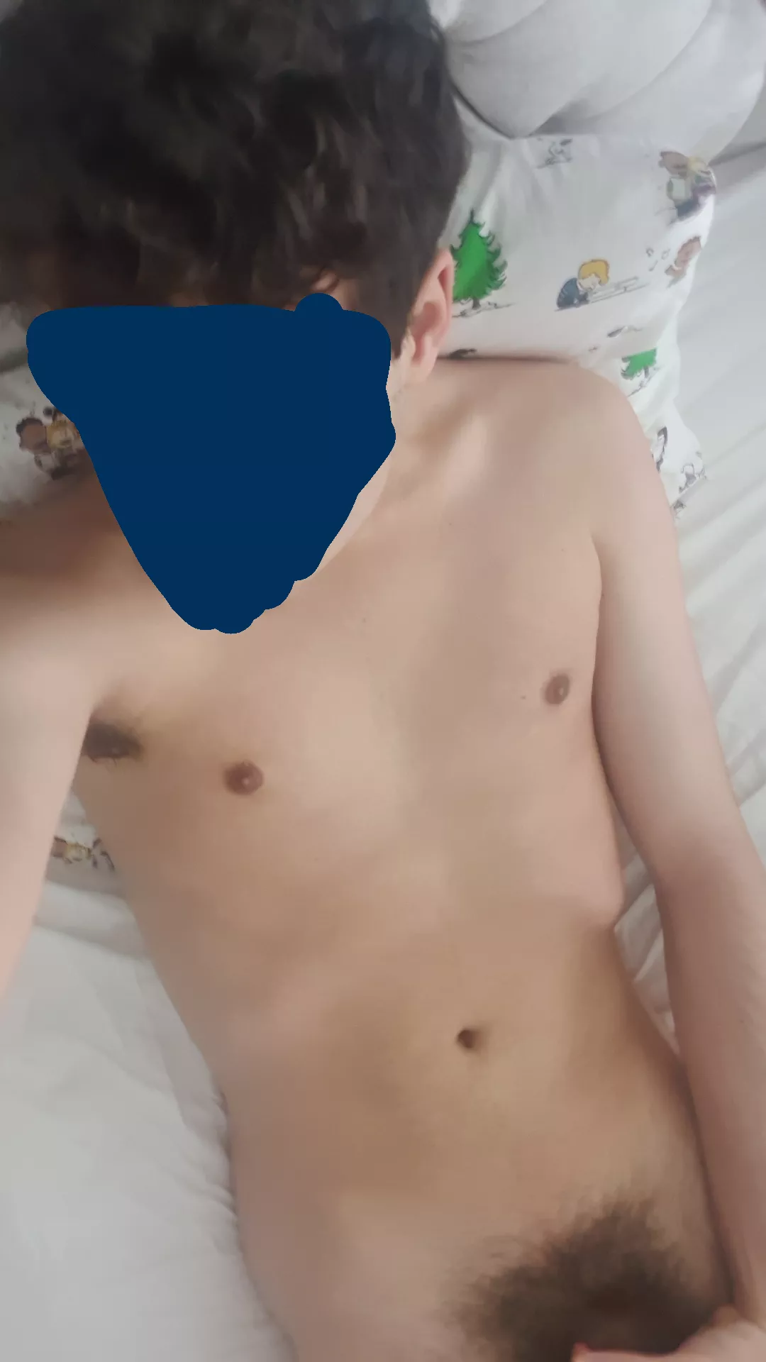 19 twink top @oscarthomas20  posted by Nearby-Spring-3558