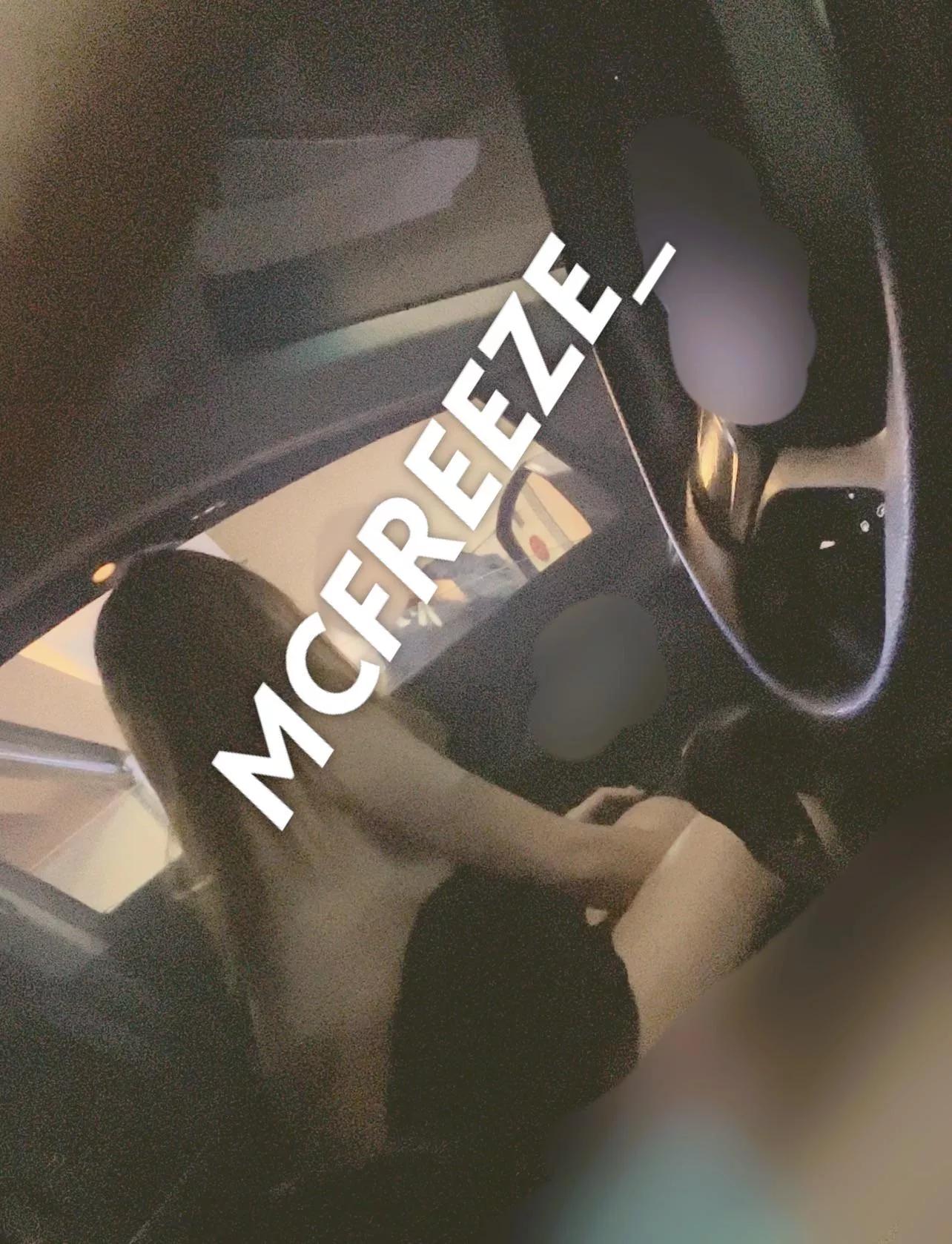 [F] Will you take a peek? posted by Puzzleheaded_Cat9027