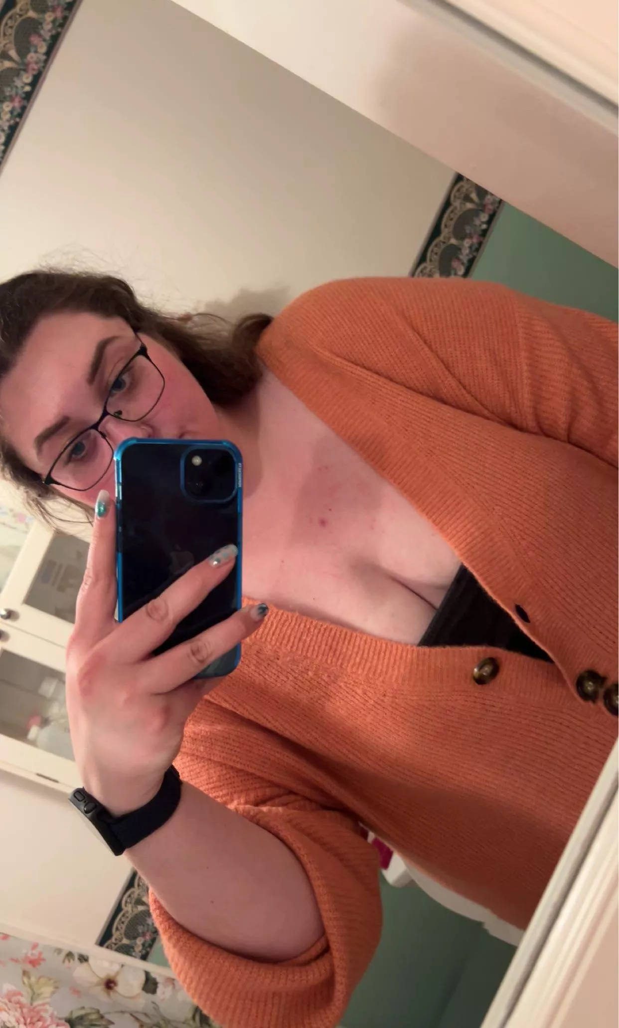 Feelin’ cute 👀 posted by kayinabluemoon